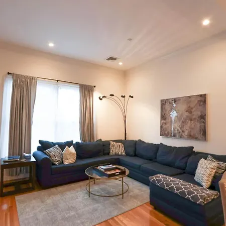 Modern Townhome,Boston Vacation,2 Bath,Pkg,Deck Brookline Exterior photo