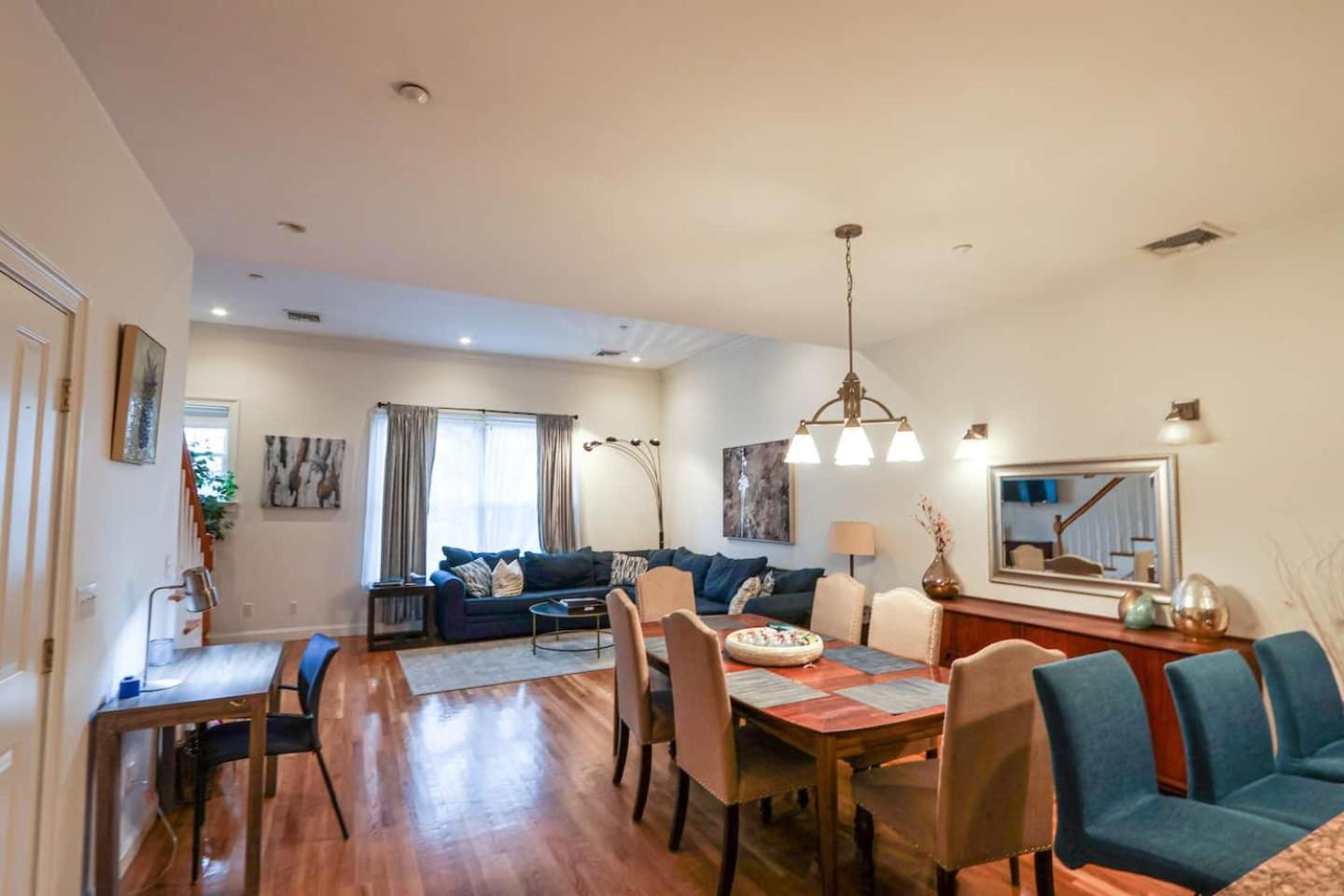 Ferienhaus Modern Townhome,boston Vacation,2 Bath,pkg,deck